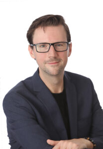 Jared Hippe headshot